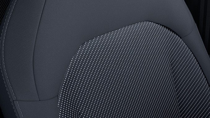 Schwarze Sportsitze in Stoff  inkl. integrierter Kopfstütze